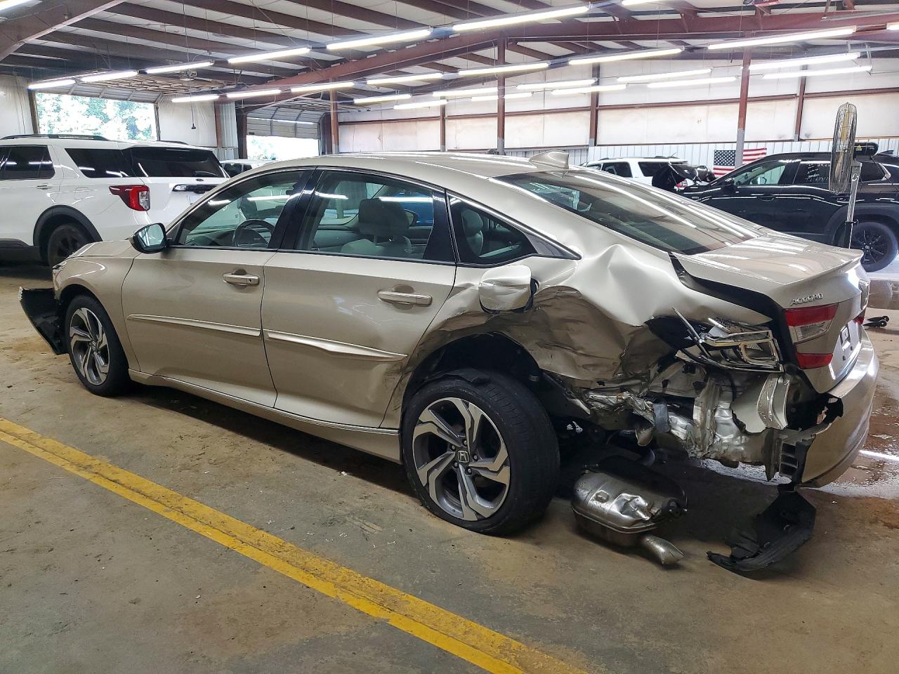 2018 HONDA ACCORD EX — снимка 2