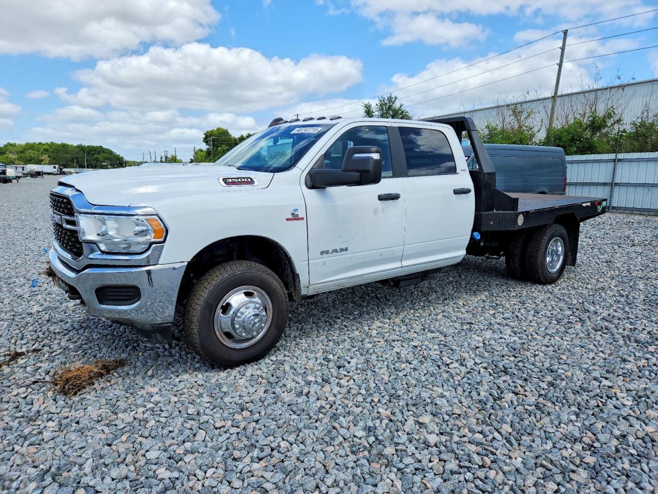 2024 RAM 3500 — снимка 2
