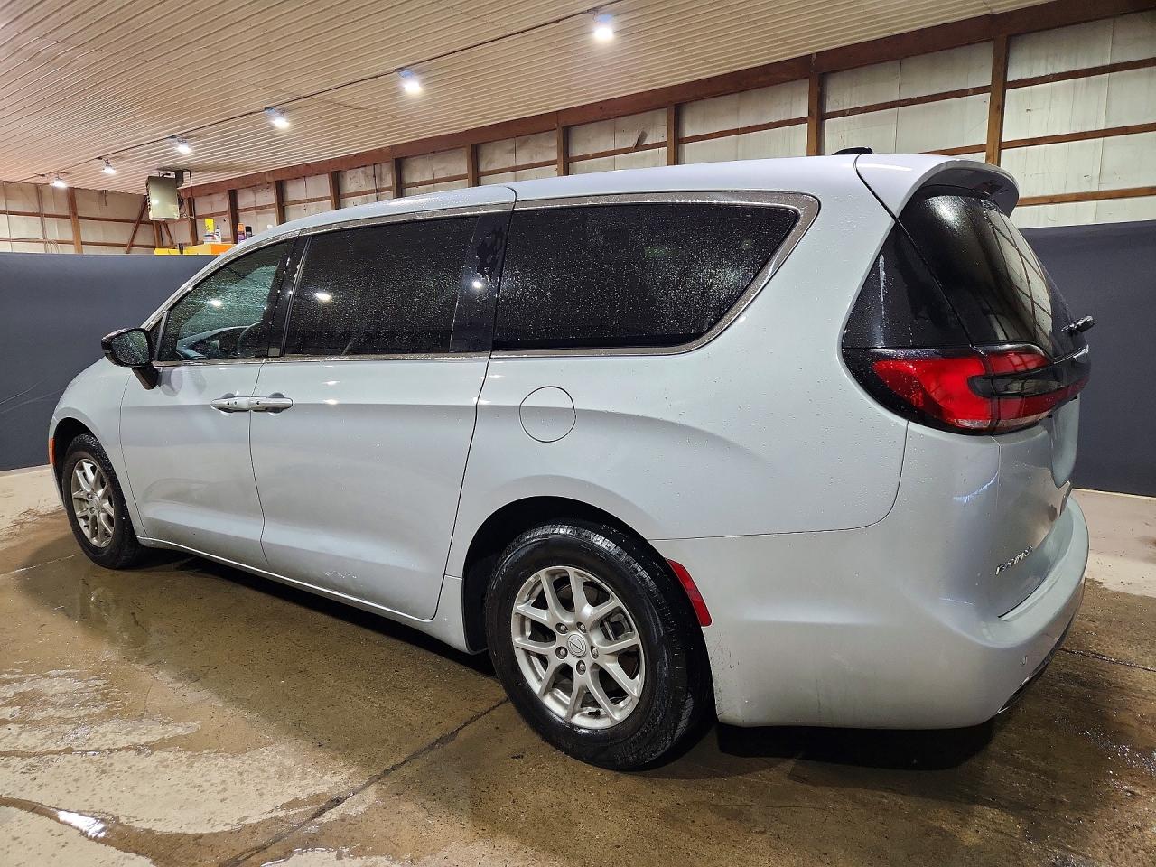 2026 CHRYSLER PACIFICA SELECT — снимка 2