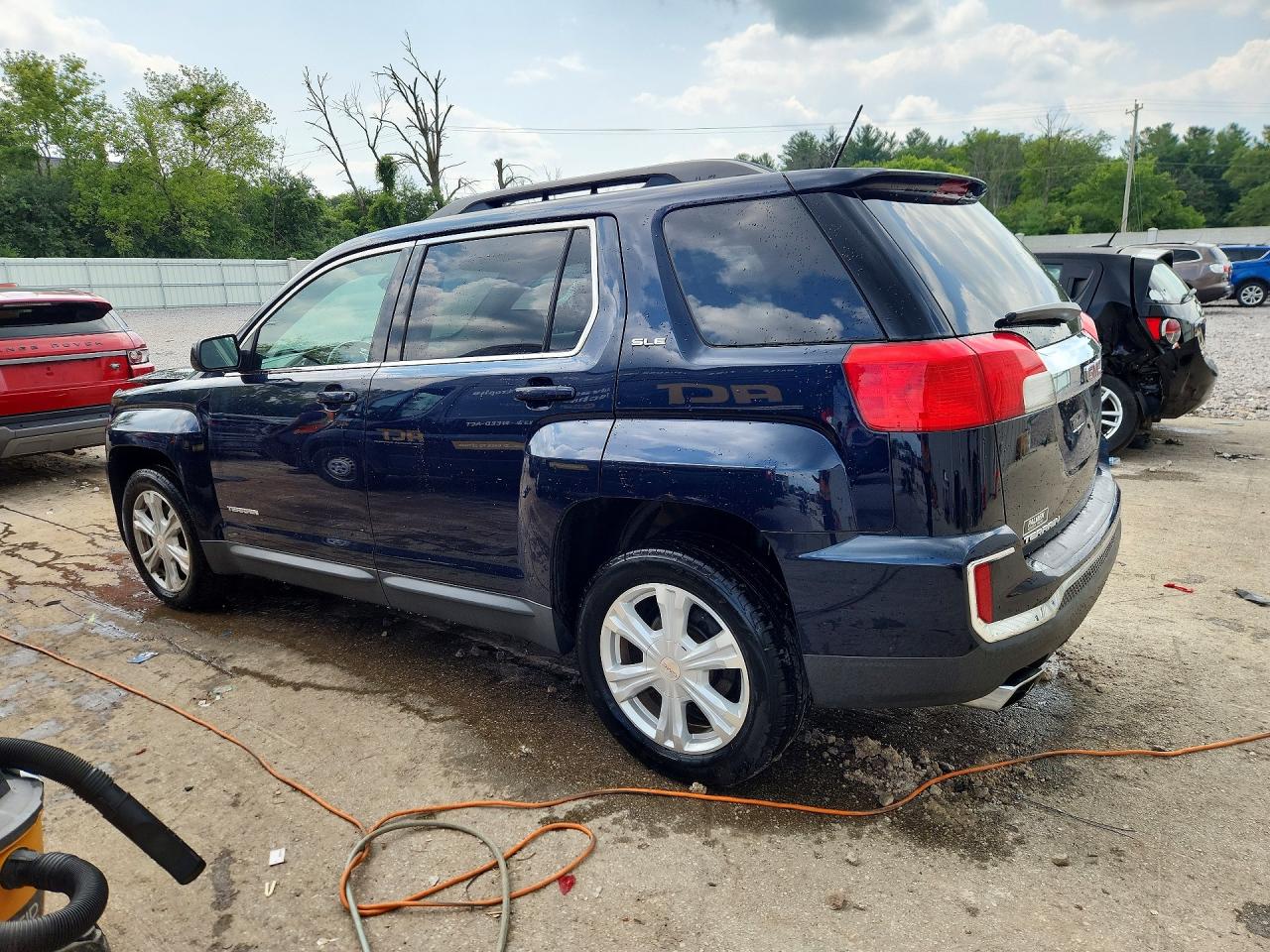 2017 GMC TERRAIN SLE — снимка 2