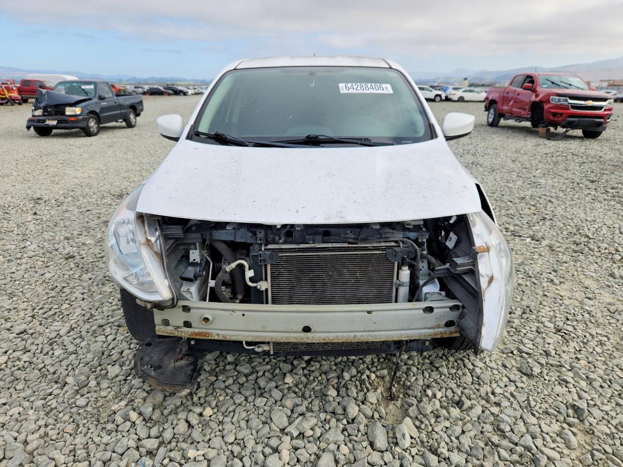 2018 NISSAN VERSA SV — снимка 5