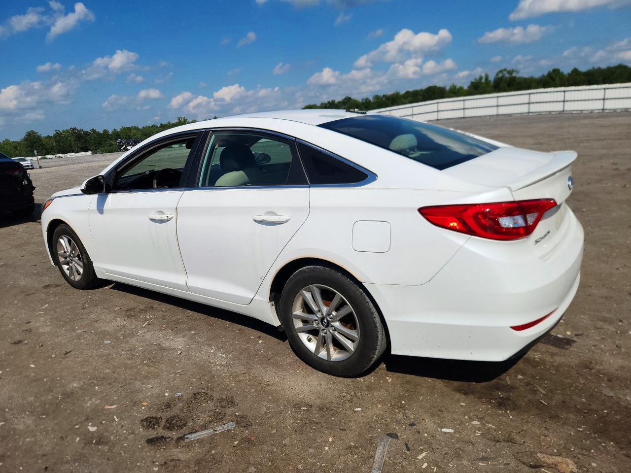 2016 HYUNDAI SONATA SE — снимка 2