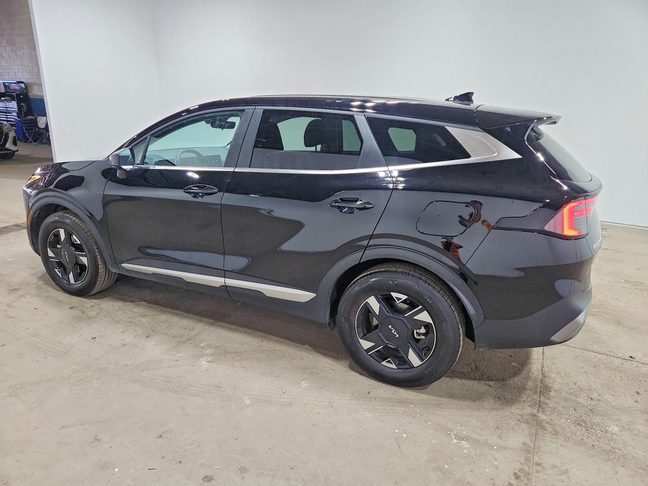 2026 KIA SPORTAGE LX — снимка 2