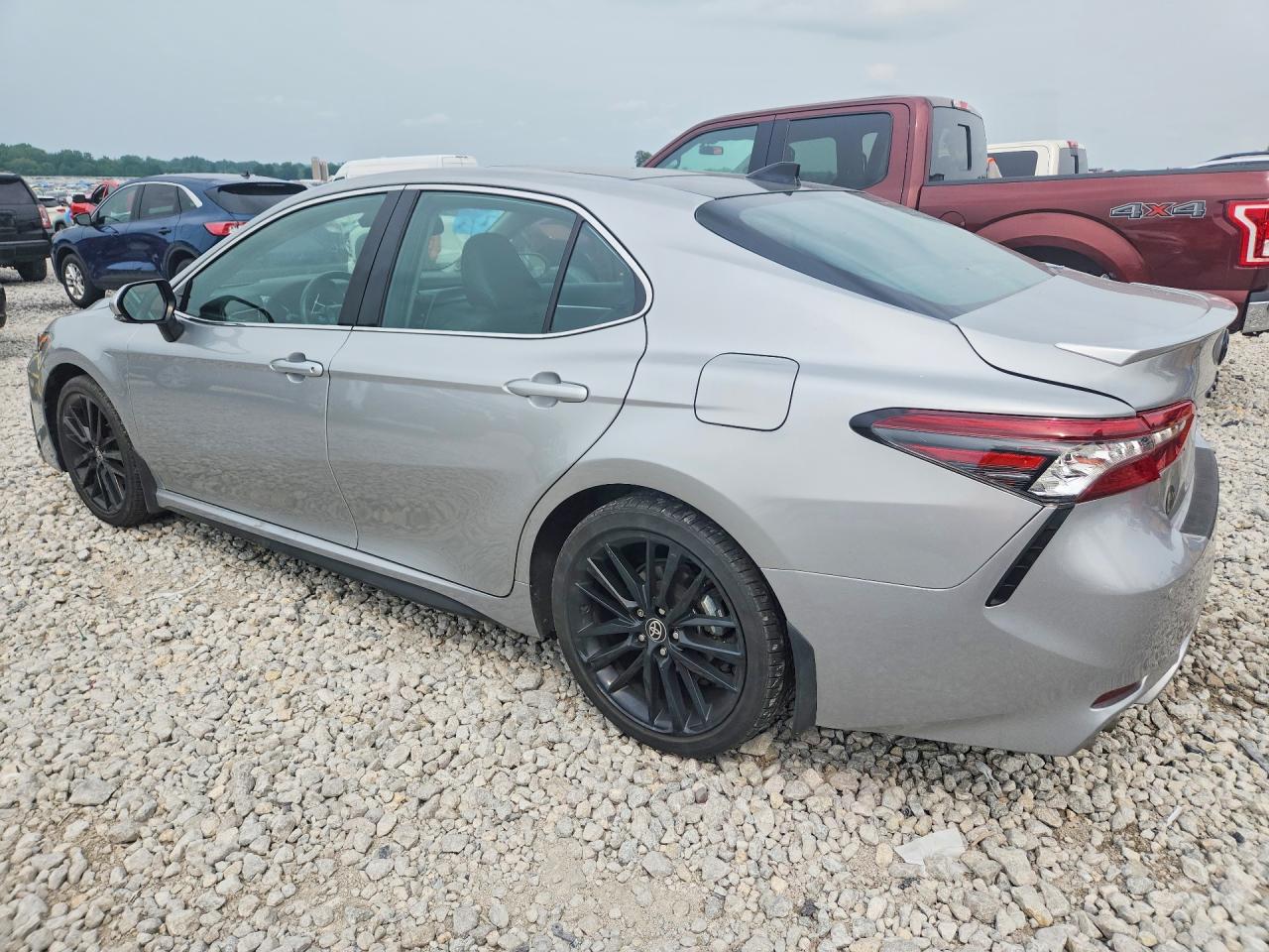 2024 TOYOTA CAMRY XSE — снимка 2