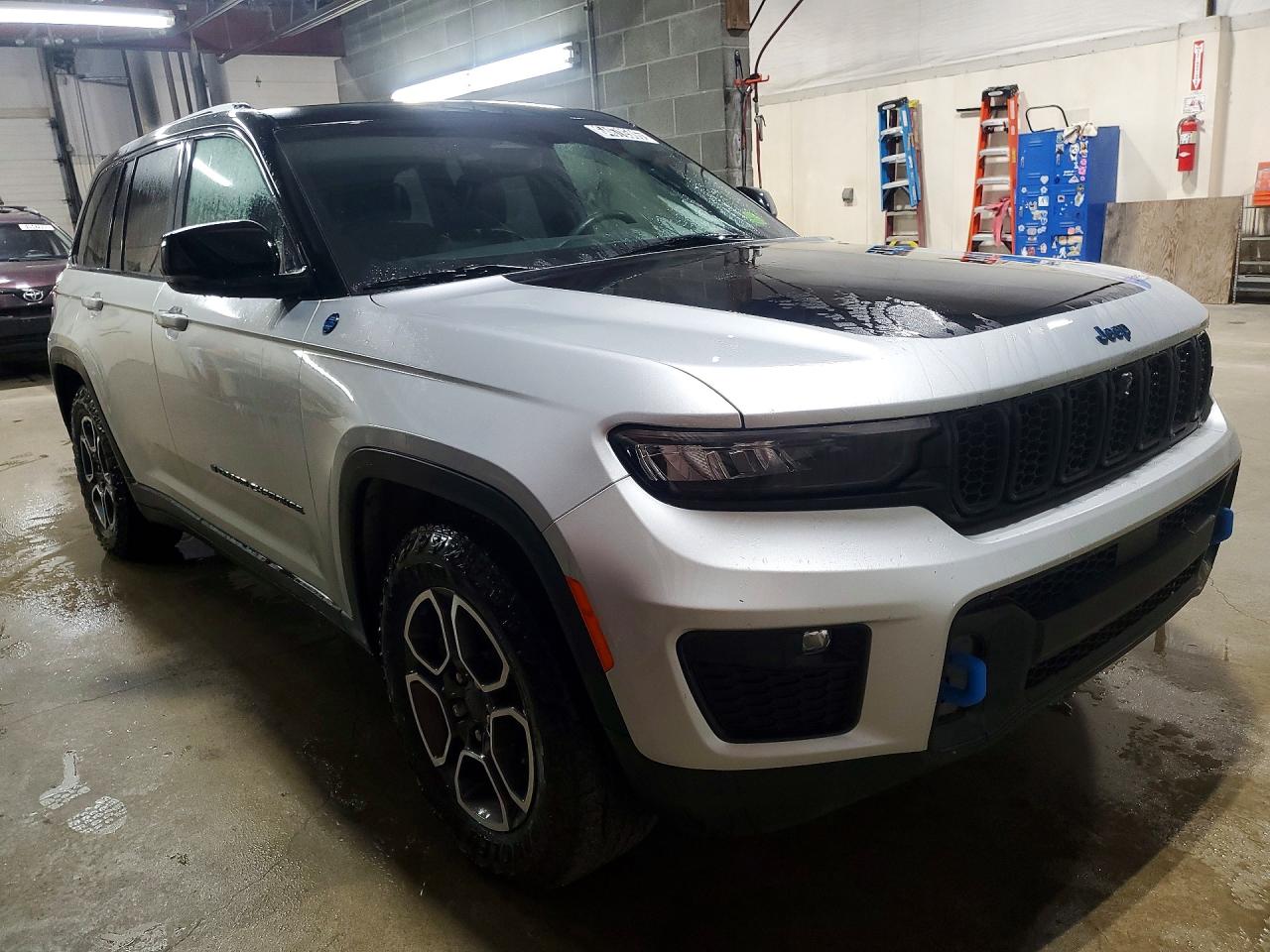2022 JEEP GRAND CHEROKEE TRAILHAWK 4XE — снимка 4