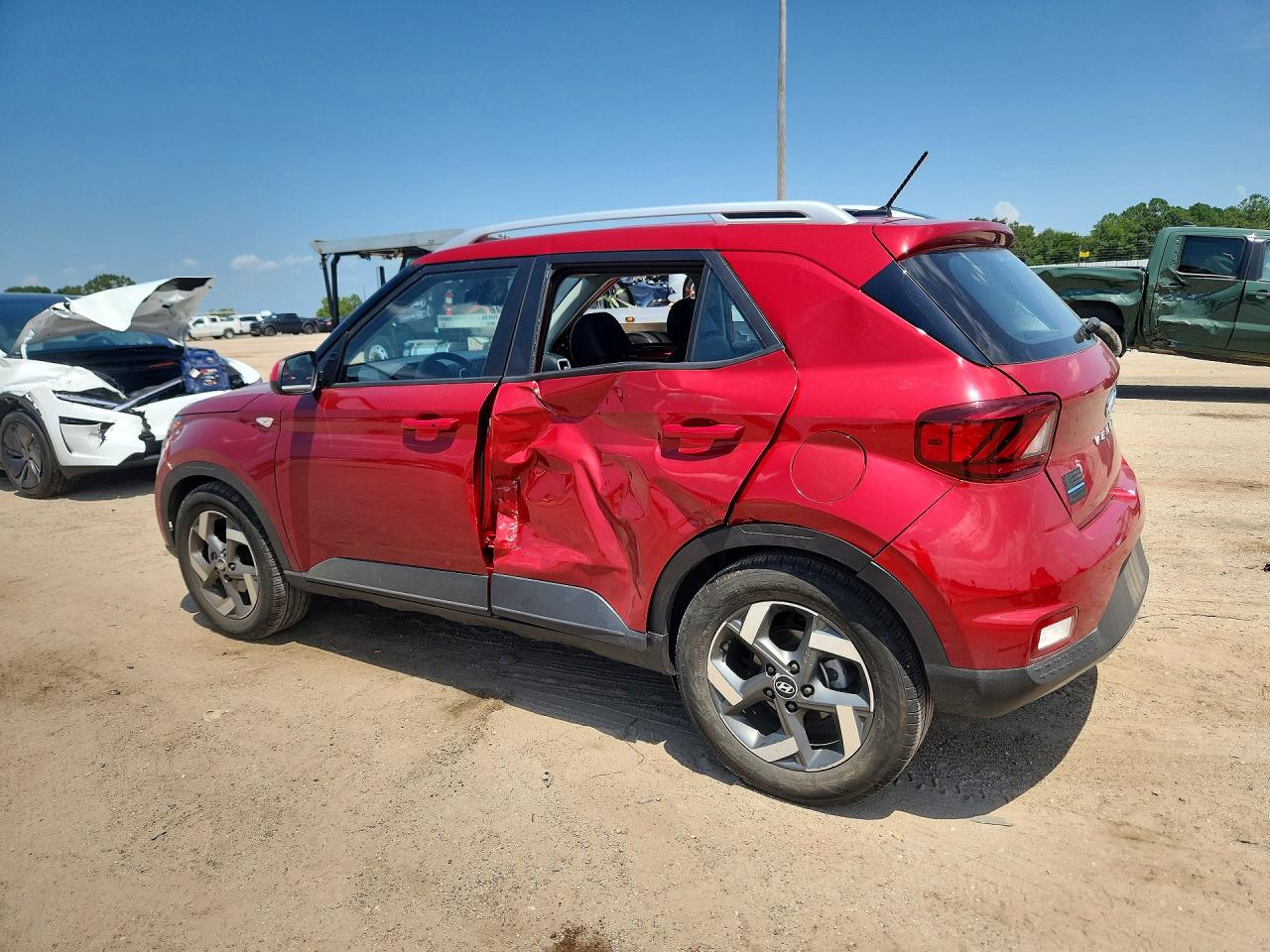 2023 HYUNDAI VENUE LIMITED — снимка 2