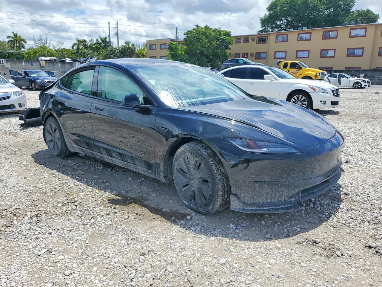 2025 TESLA MODEL 3 — снимка 4