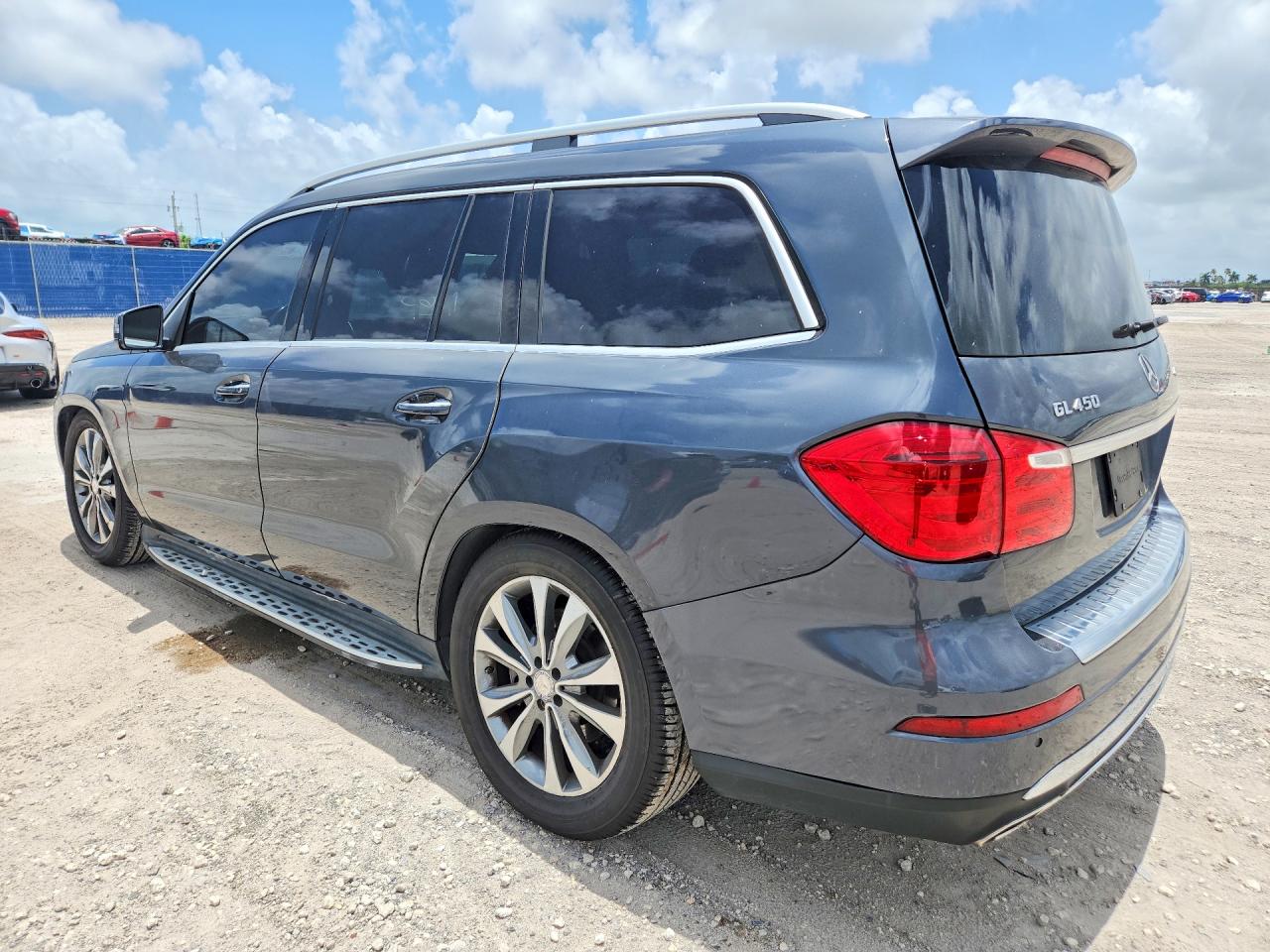 2016 MERCEDES-BENZ GL 450 4MATIC — снимка 2
