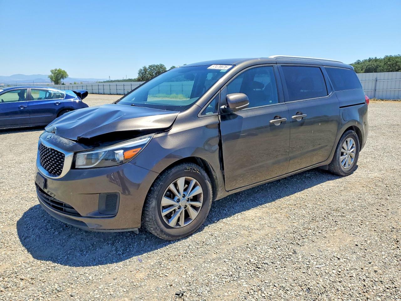 2016 KIA SEDONA LX