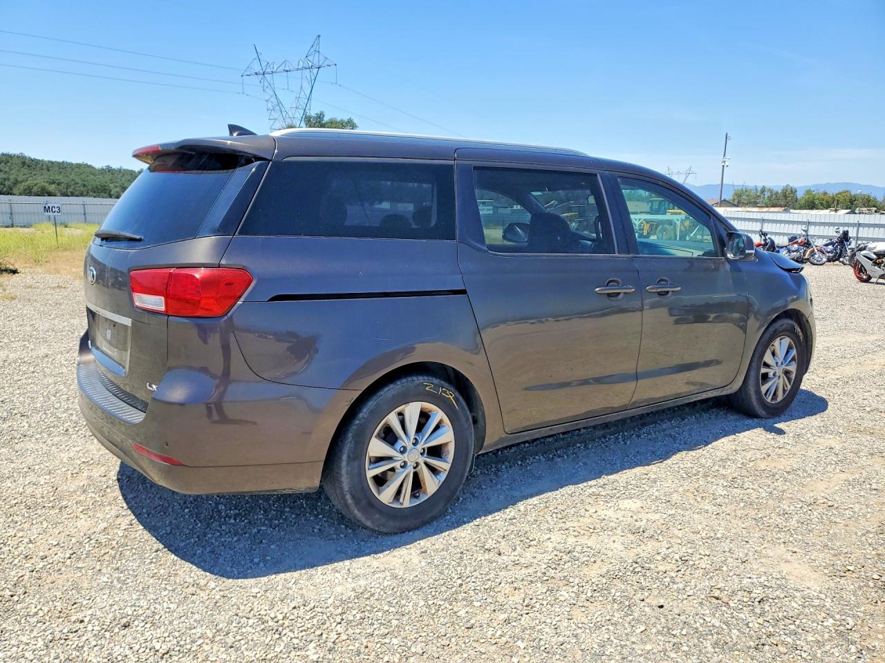 2016 KIA SEDONA LX — снимка 3