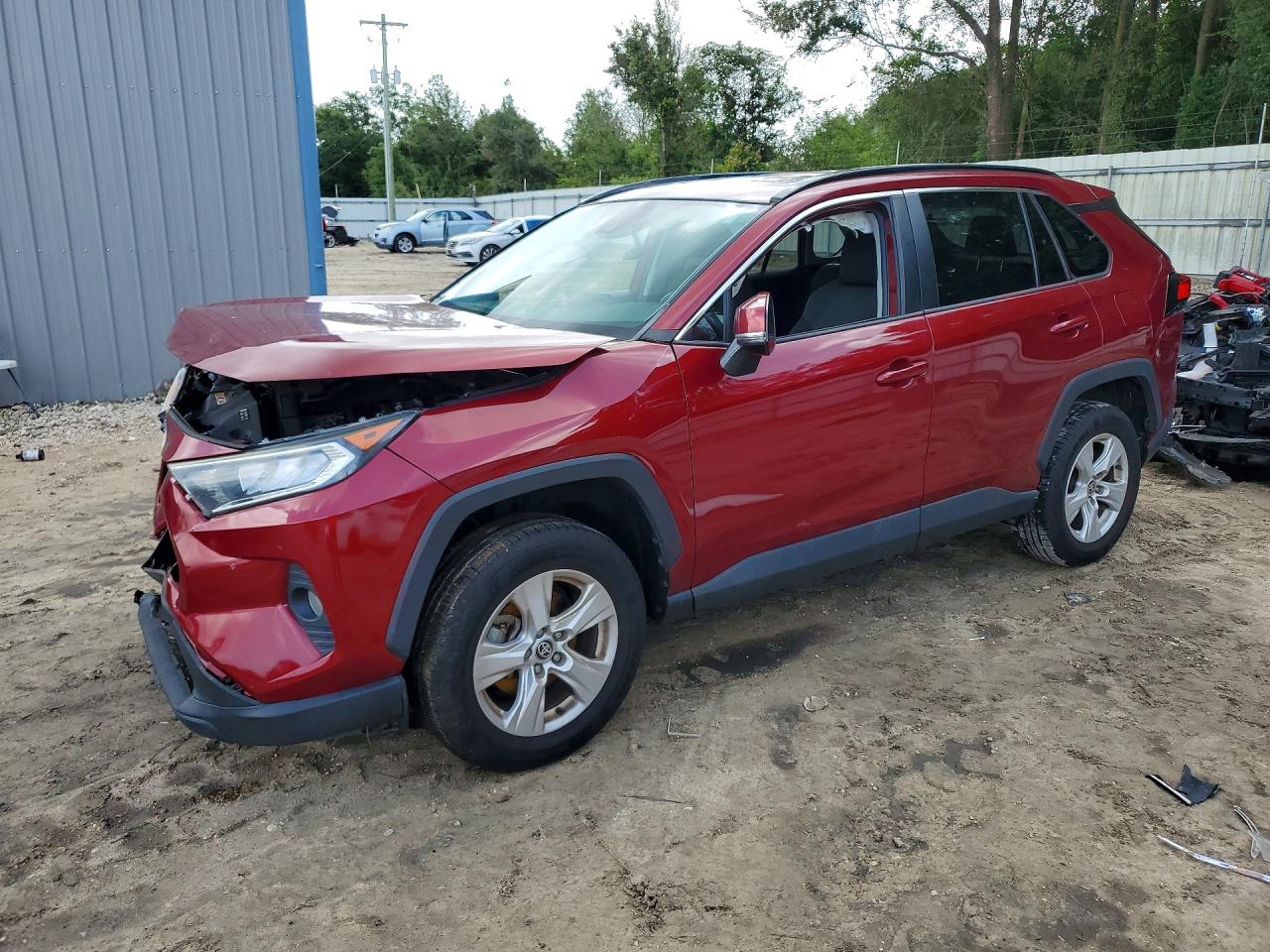 2021 TOYOTA RAV4 XLE