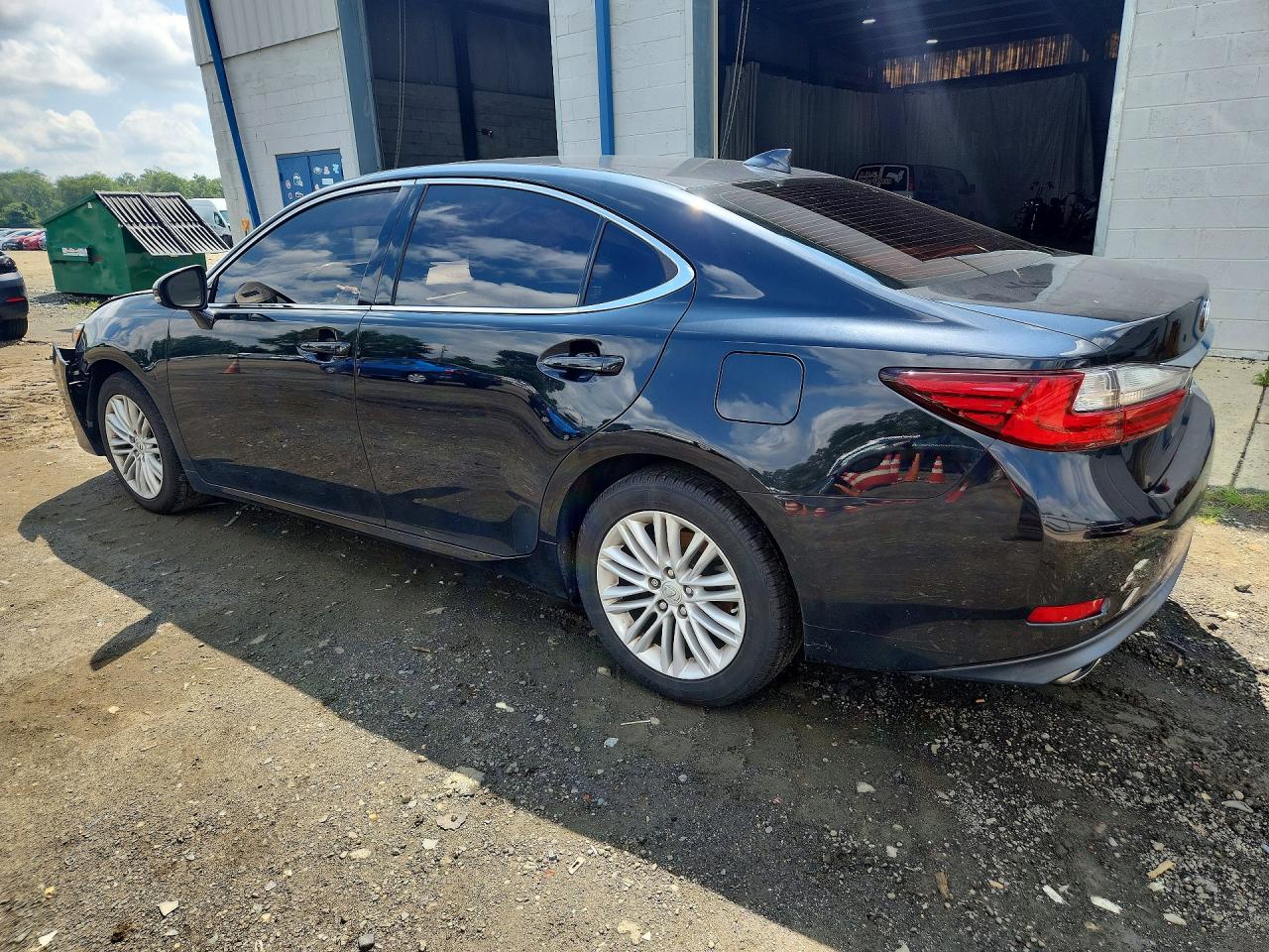 2017 LEXUS ES 350 — снимка 2