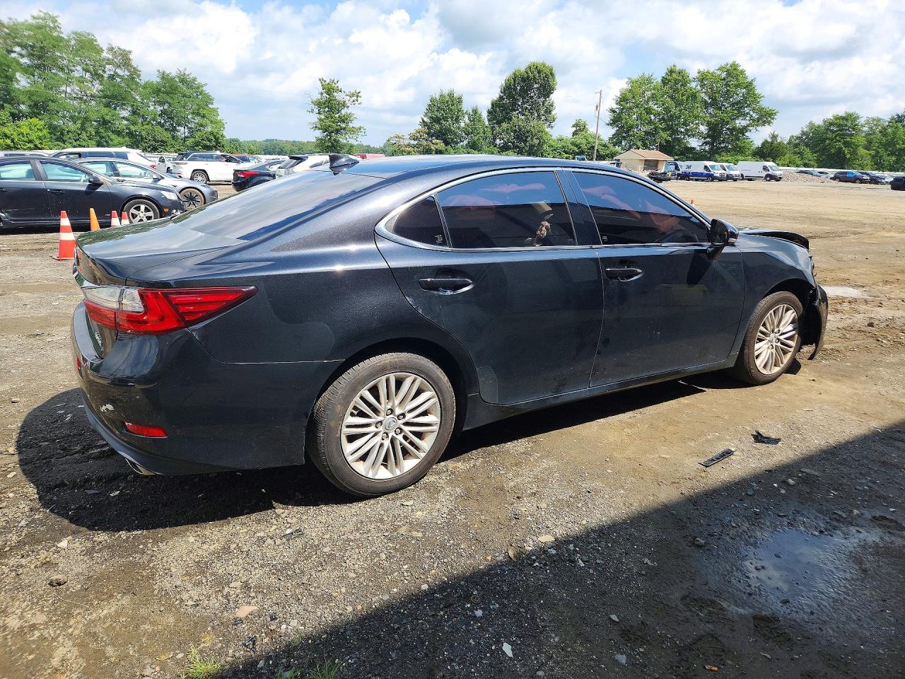 2017 LEXUS ES 350 — снимка 3