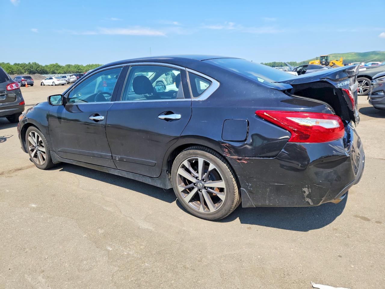 2017 NISSAN ALTIMA 2.5 SR — снимка 2