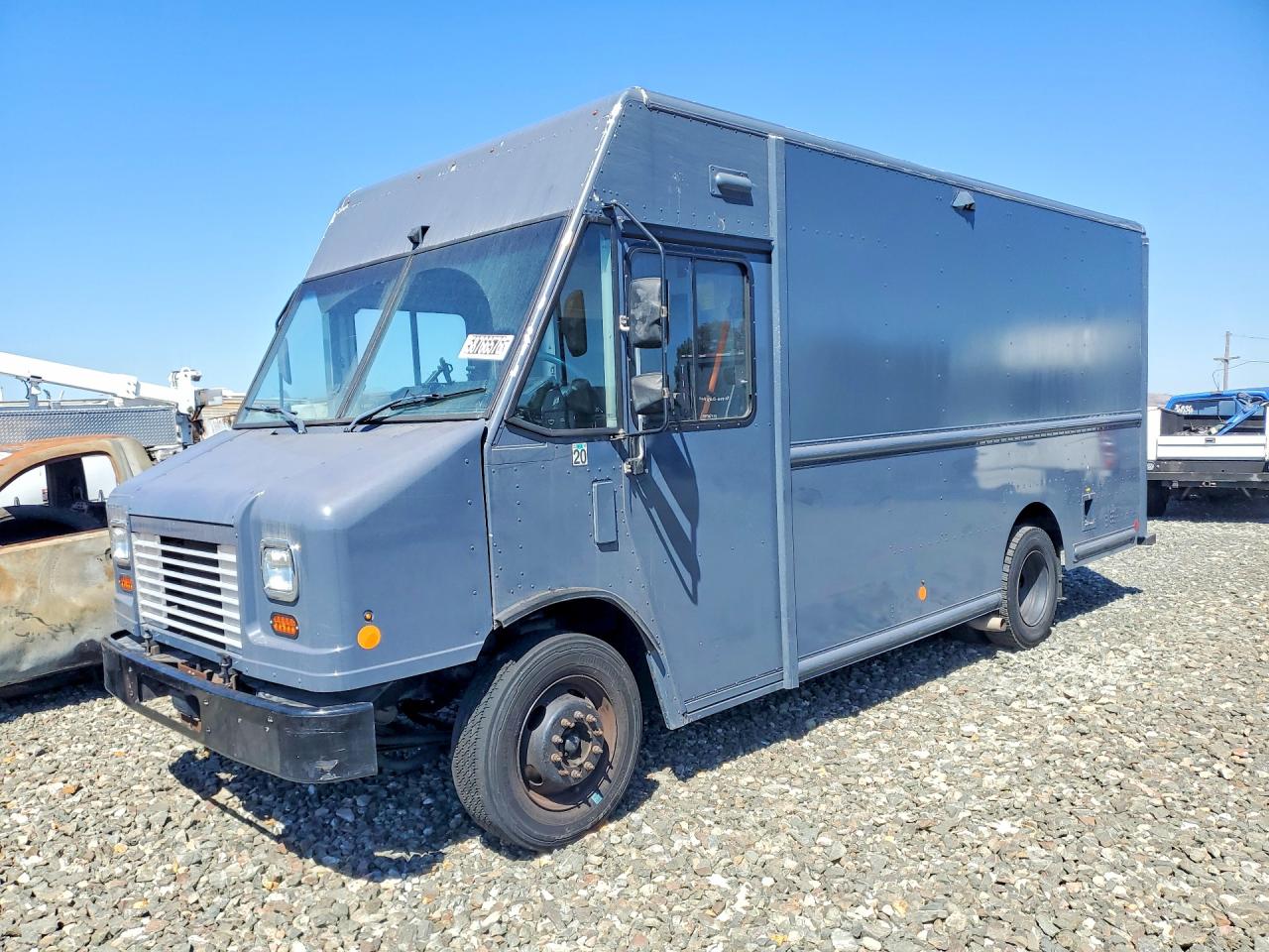 2020 FORD F59