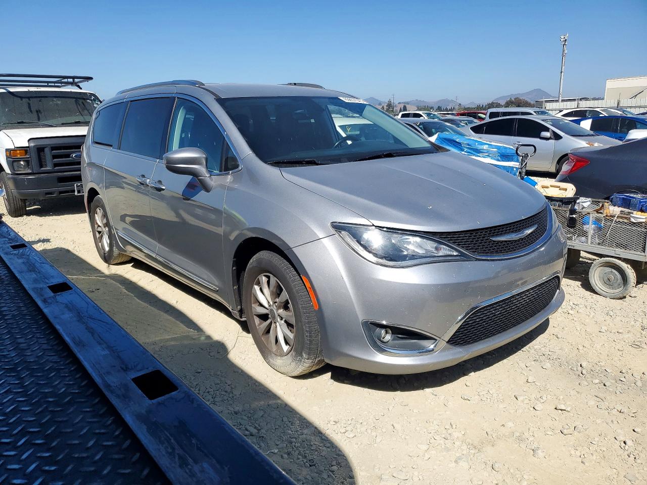 2018 CHRYSLER PACIFICA TOURING L — снимка 4