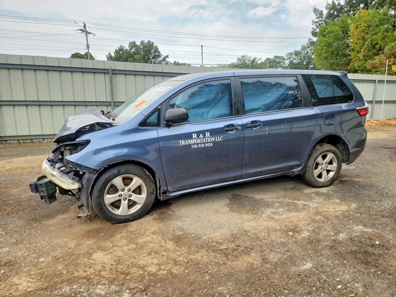 2017 TOYOTA SIENNA L 7-PASSENGER