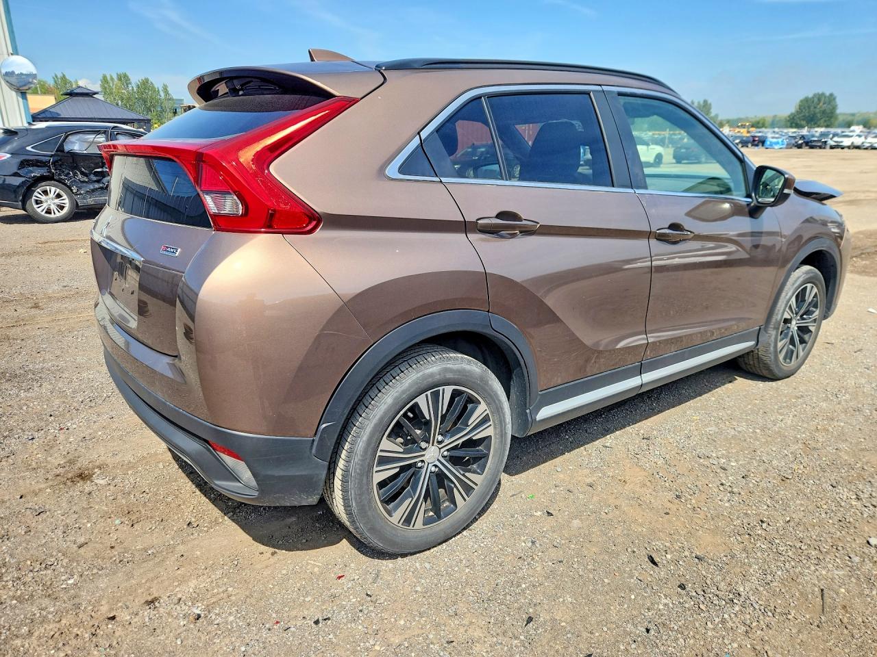 2020 MITSUBISHI ECLIPSE CROSS LE — снимка 3