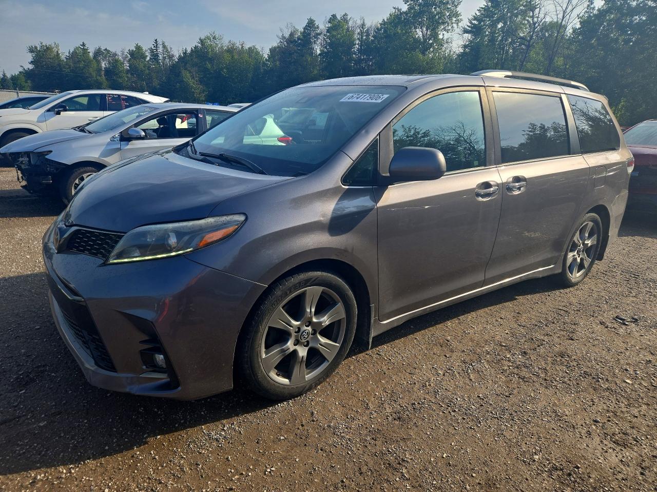 2018 TOYOTA SIENNA SE