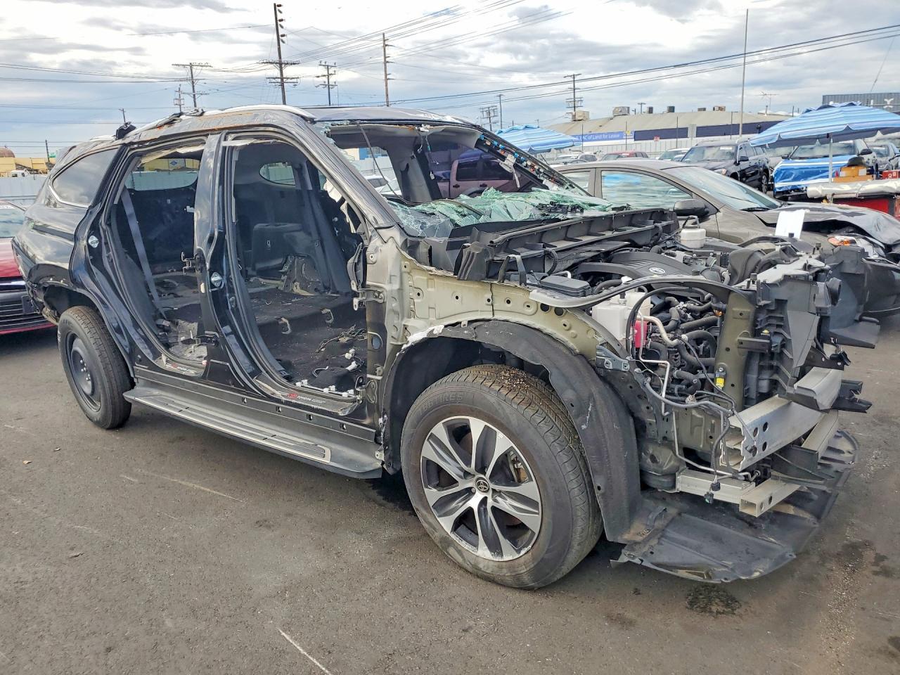 2023 TOYOTA HIGHLANDER L — снимка 4