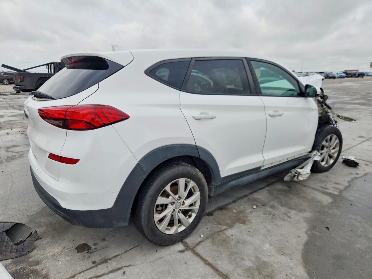 2019 HYUNDAI TUCSON SE — снимка 3
