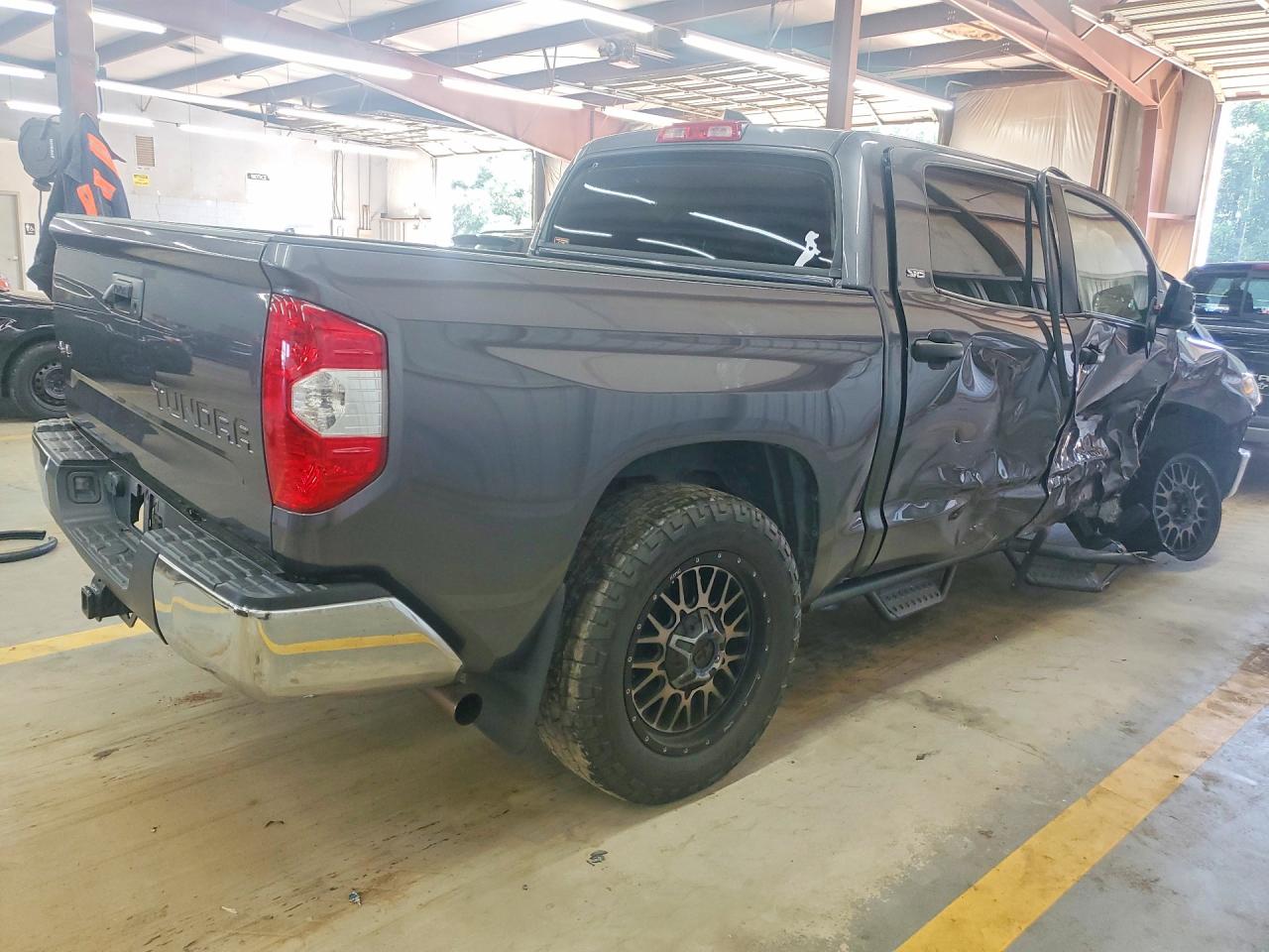 2021 TOYOTA TUNDRA SR5 — снимка 3