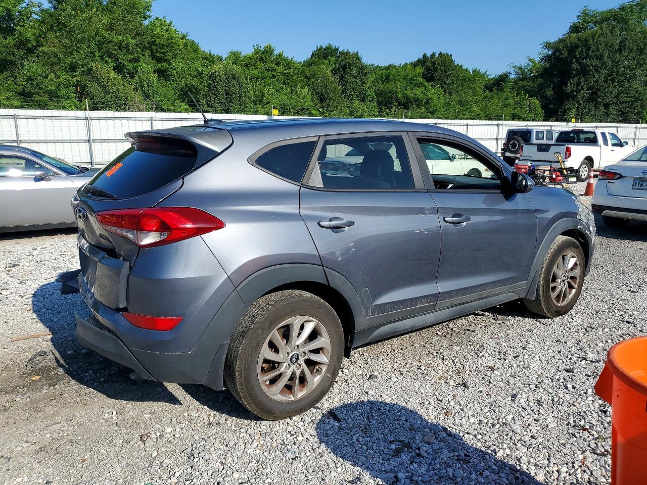 2017 HYUNDAI TUCSON SE — снимка 3