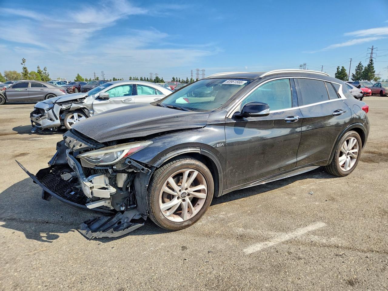 2019 INFINITI QX30 LUXE