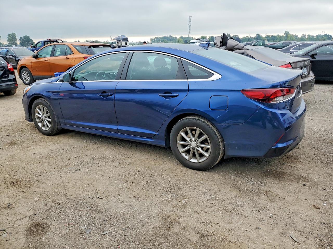 2018 HYUNDAI SONATA SE — снимка 2
