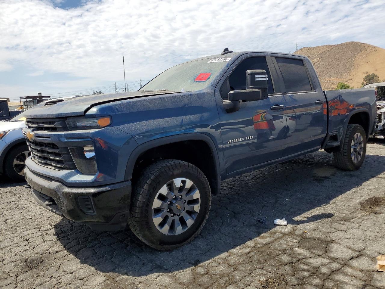 2025 CHEVROLET SILVERADO C2500 CUSTOM