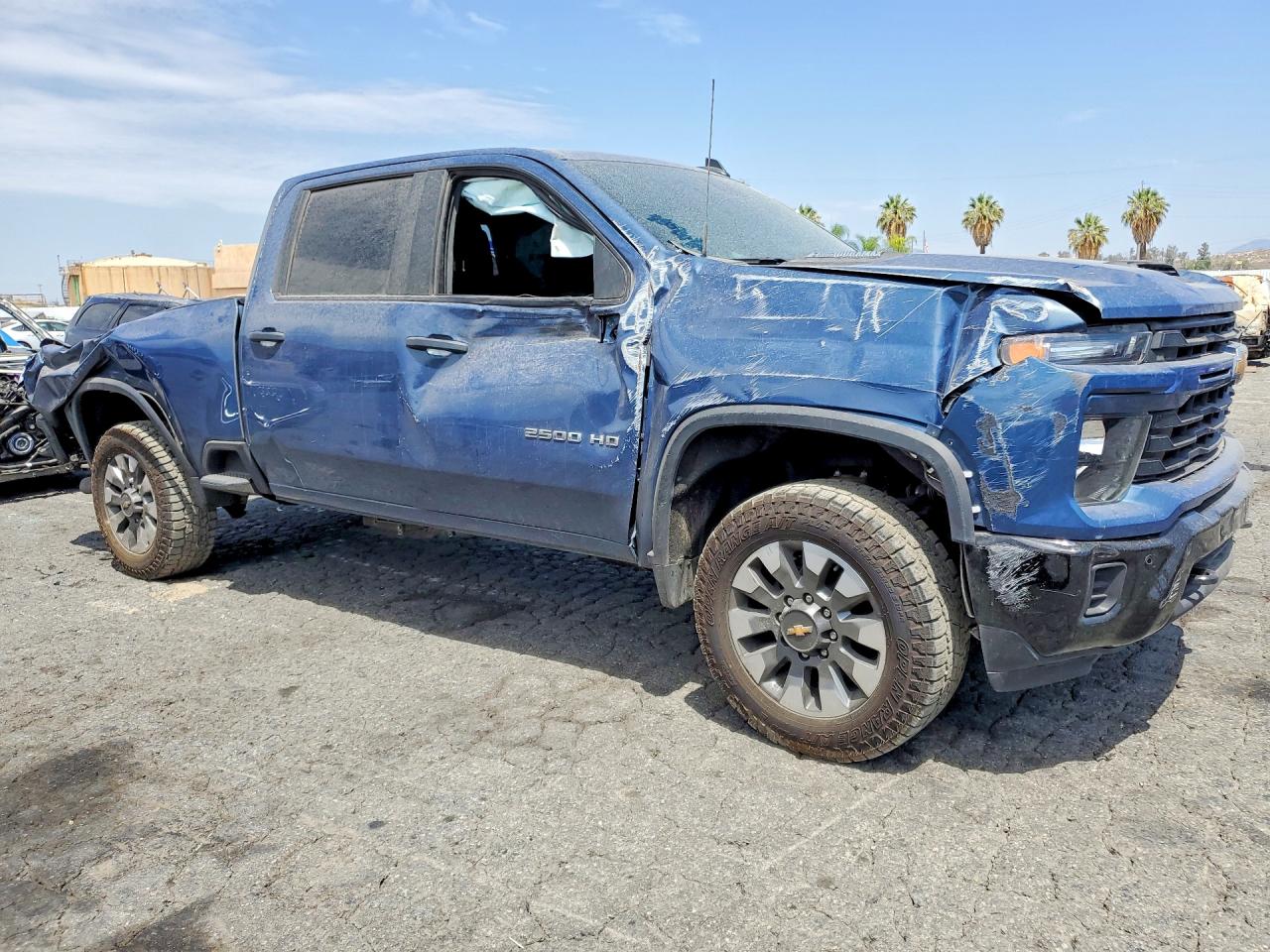2025 CHEVROLET SILVERADO C2500 CUSTOM — снимка 4