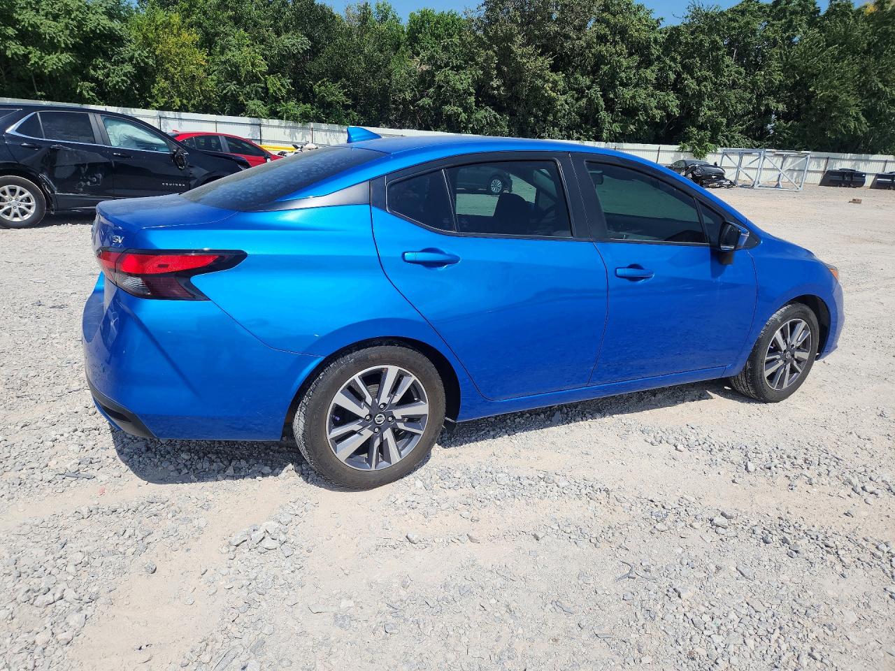 2020 NISSAN VERSA SV — снимка 3