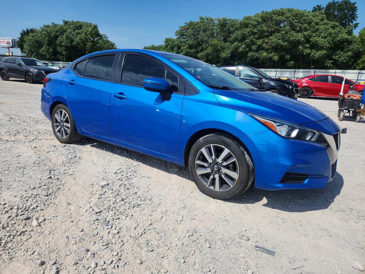 2020 NISSAN VERSA SV — снимка 4