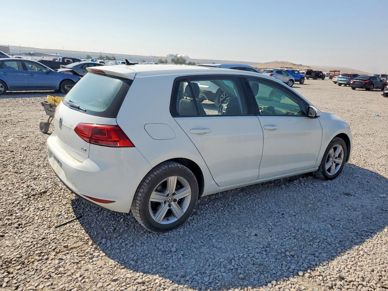 2017 VOLKSWAGEN GOLF S — снимка 3