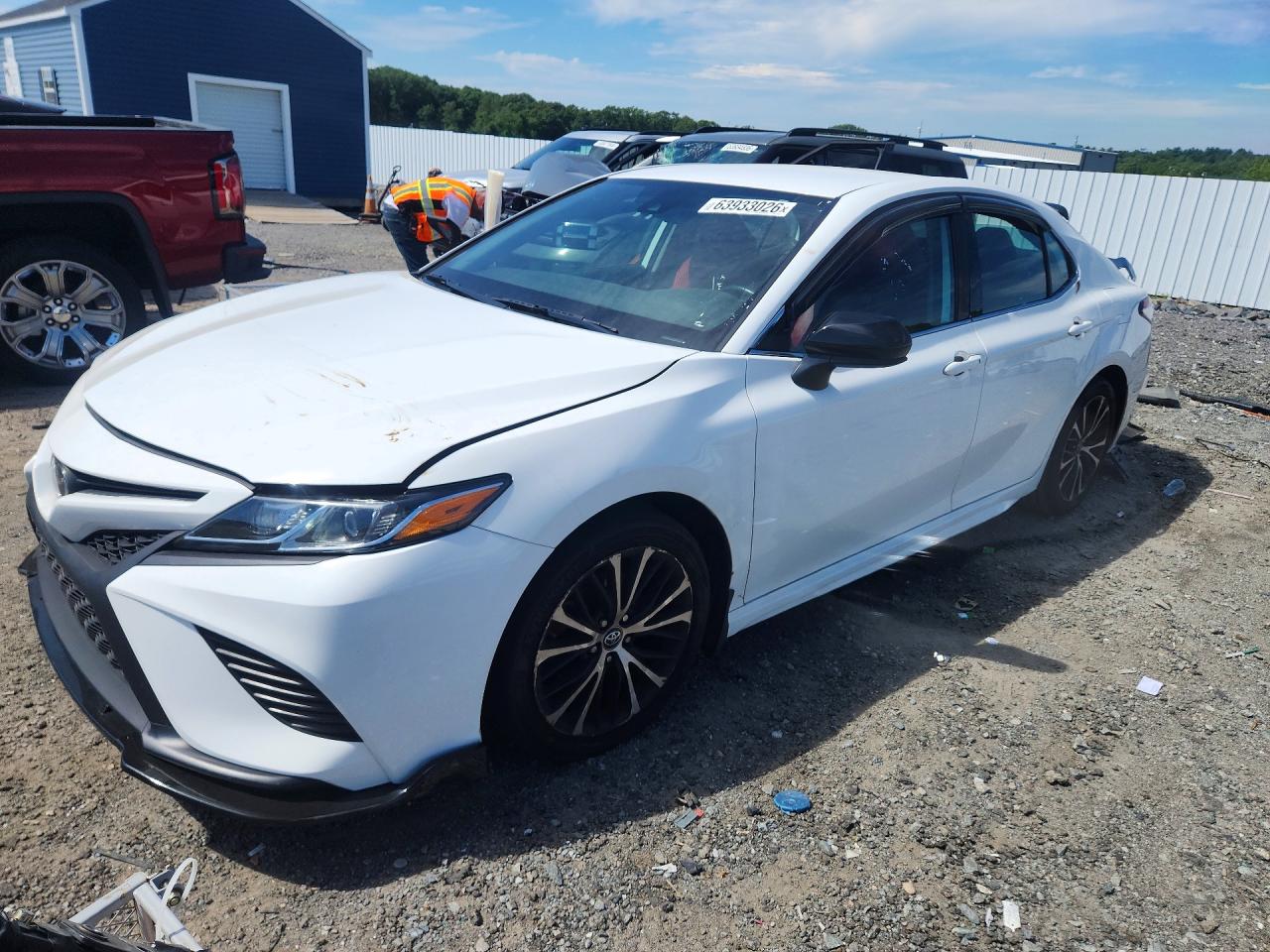 2019 TOYOTA CAMRY SE