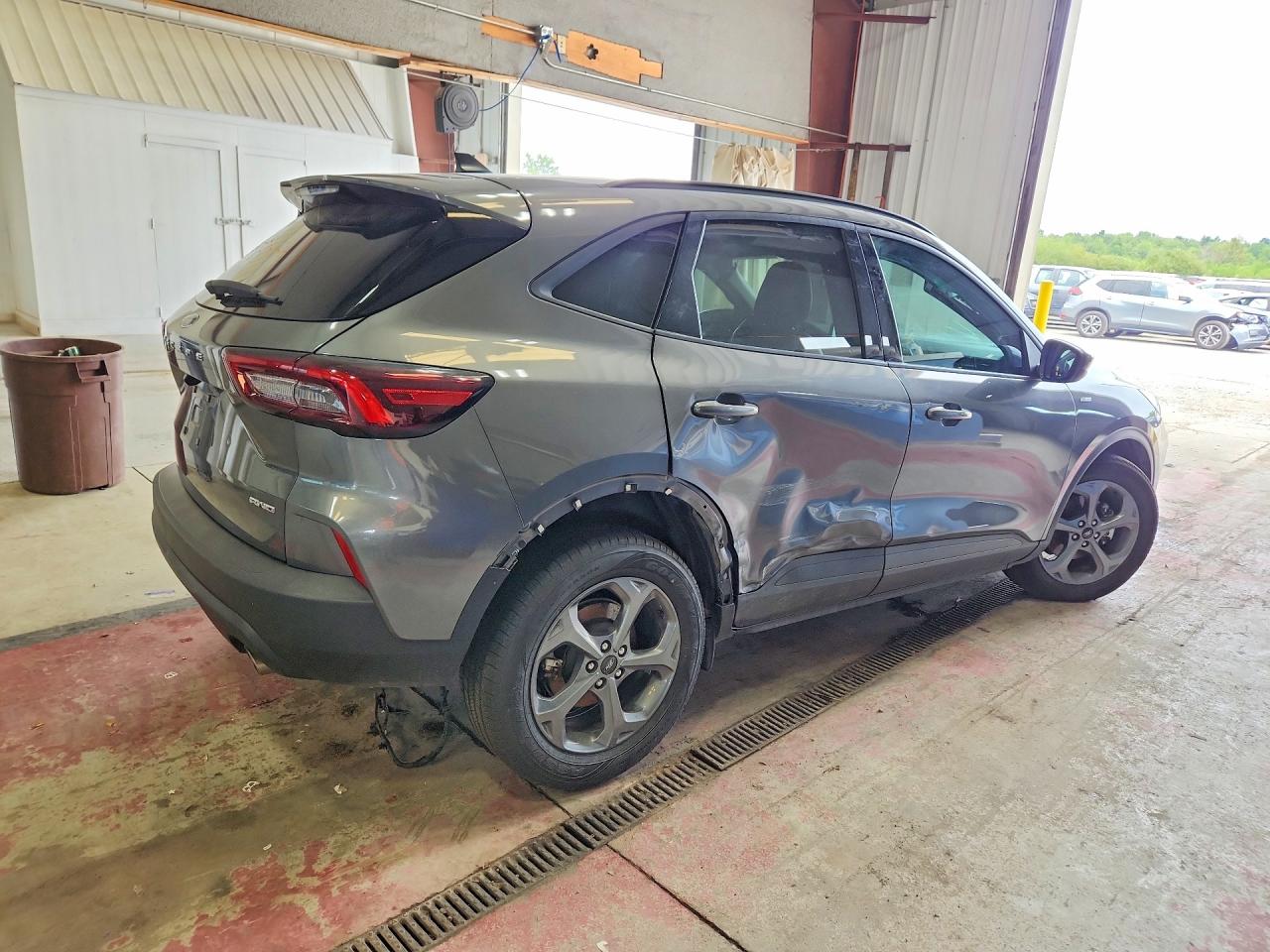 2025 FORD ESCAPE ST LINE SELECT — снимка 3
