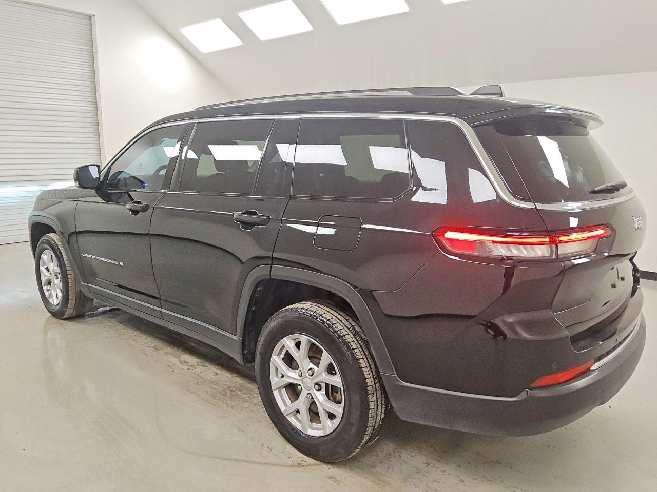 2024 JEEP GRAND CHEROKEE L LIMITED — снимка 2
