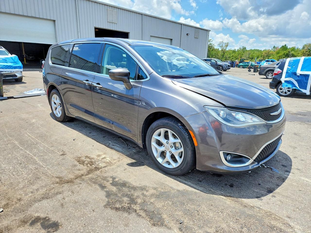 2018 CHRYSLER PACIFICA TOURING PLUS — снимка 4