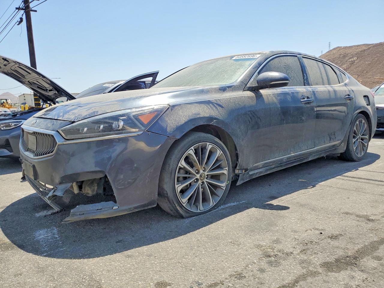 2017 KIA CADENZA TECHNOLOGY