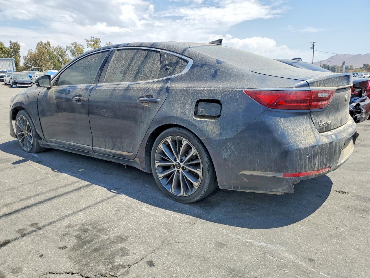 2017 KIA CADENZA TECHNOLOGY — снимка 2