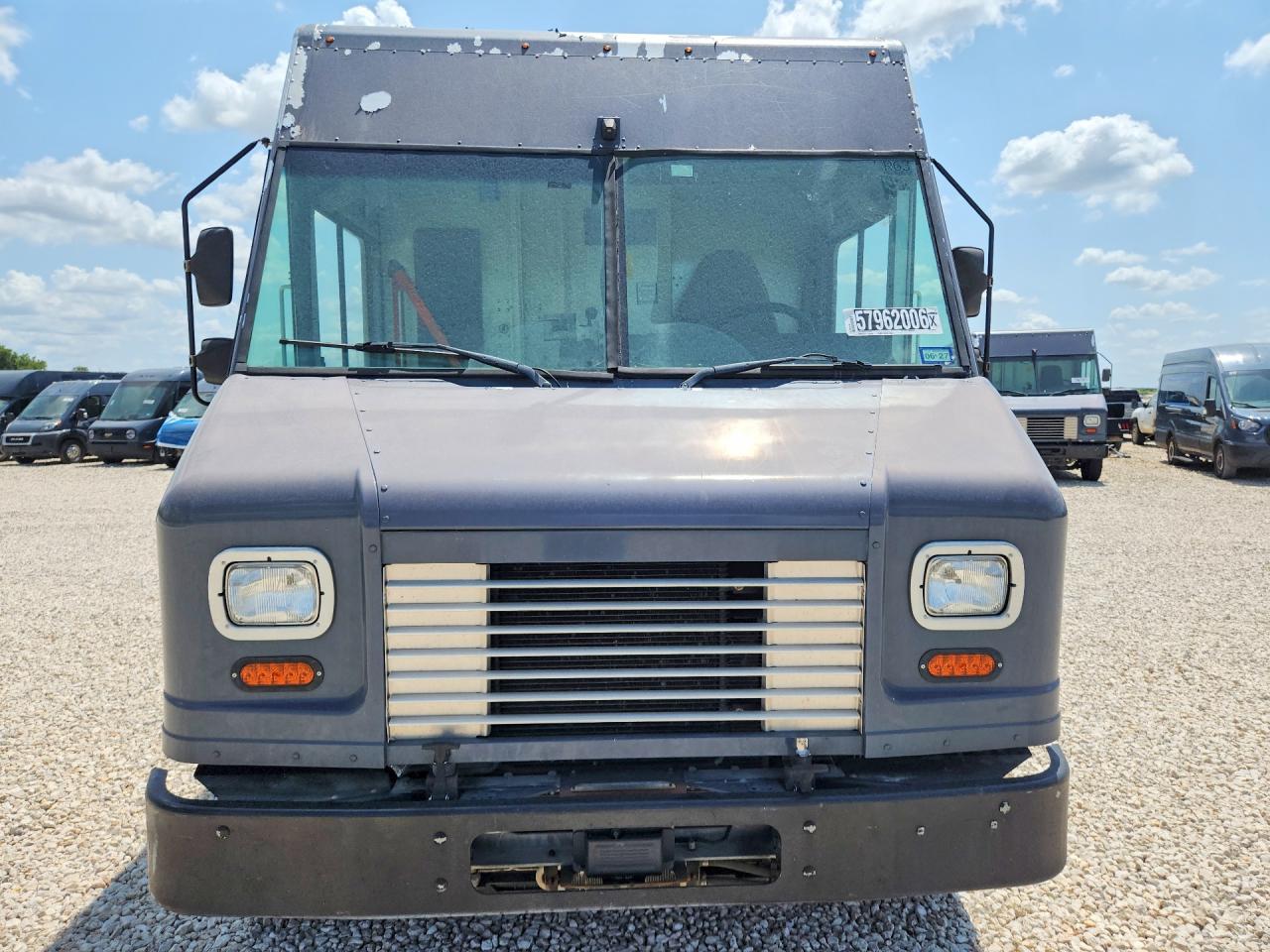 2020 FORD F59 — снимка 5