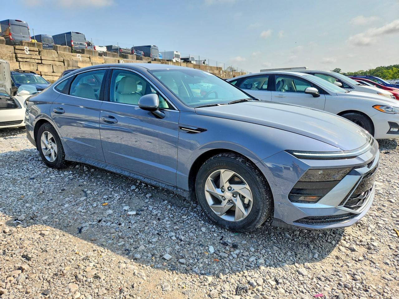 2025 HYUNDAI SONATA SE — снимка 4
