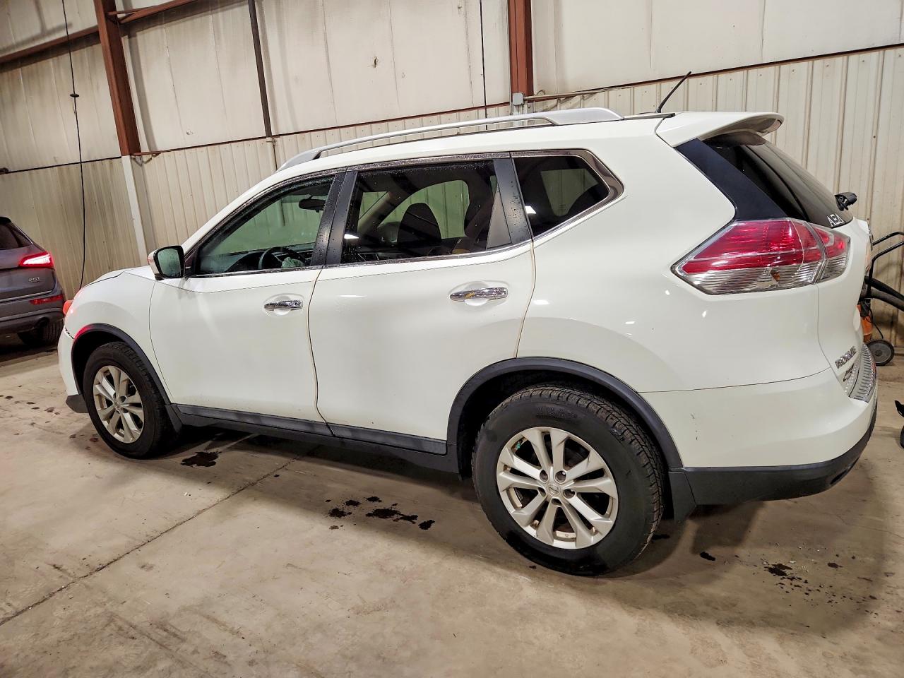 2015 NISSAN ROGUE SV — снимка 2