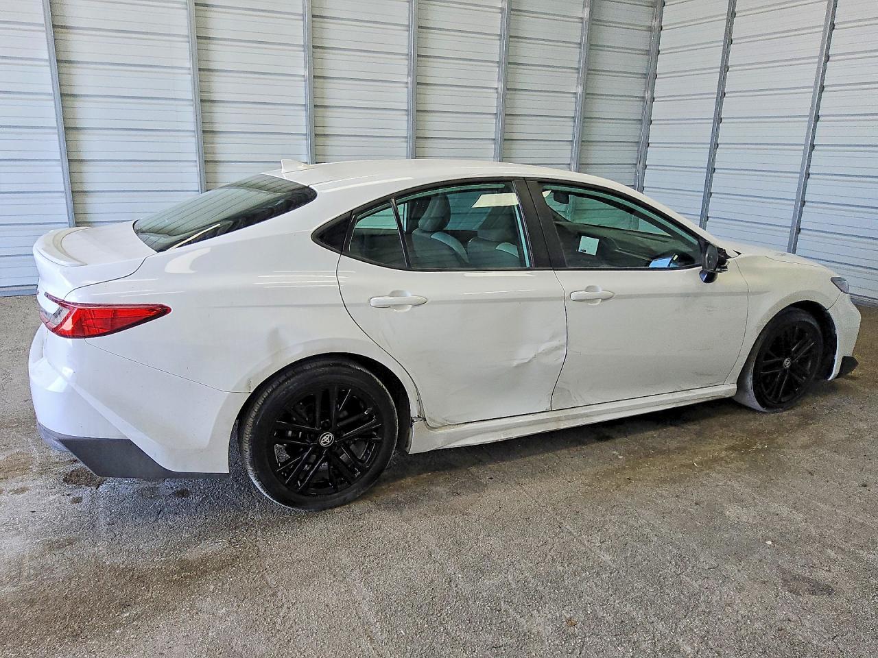 2025 TOYOTA CAMRY SE — снимка 3