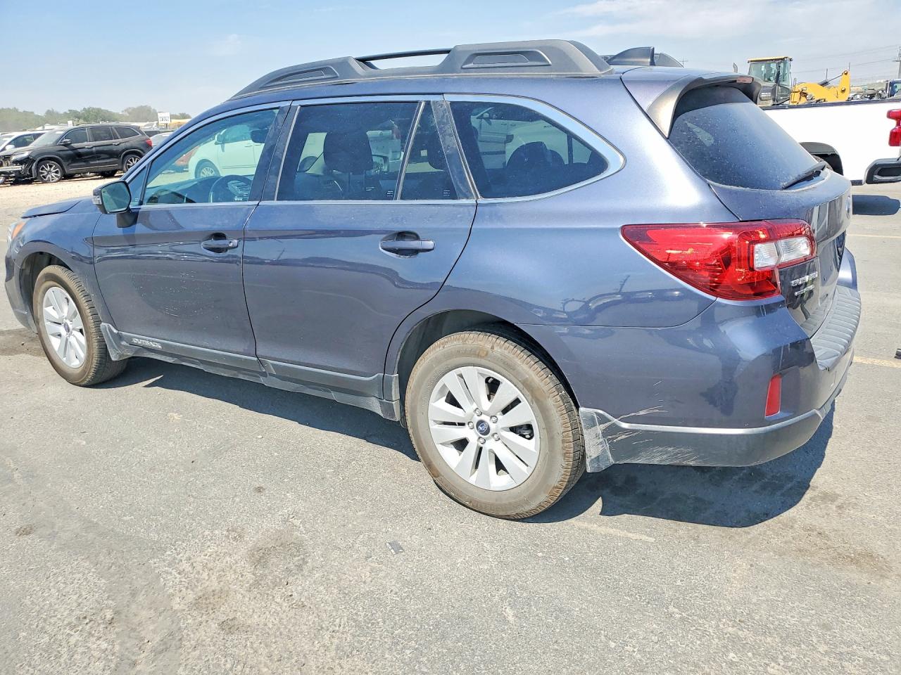2017 SUBARU OUTBACK 2.5I PREMIUM — снимка 2