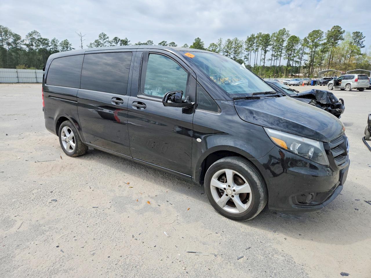 2018 MERCEDES-BENZ METRIS — снимка 4
