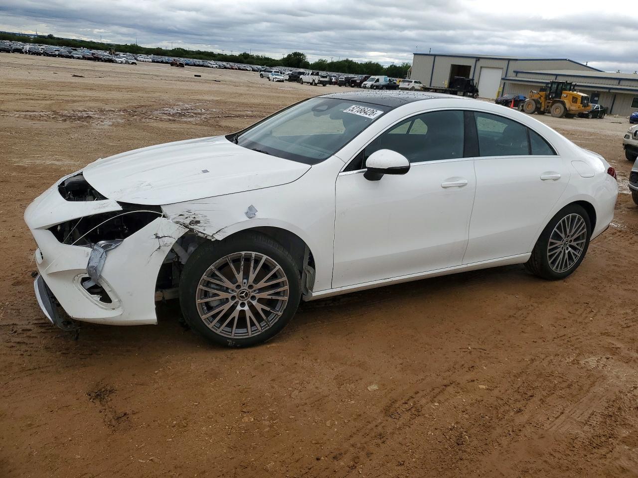 2026 MERCEDES-BENZ CLA 250
