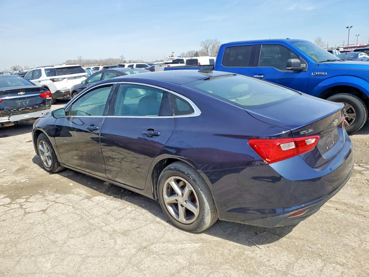 2016 CHEVROLET MALIBU LS — снимка 2