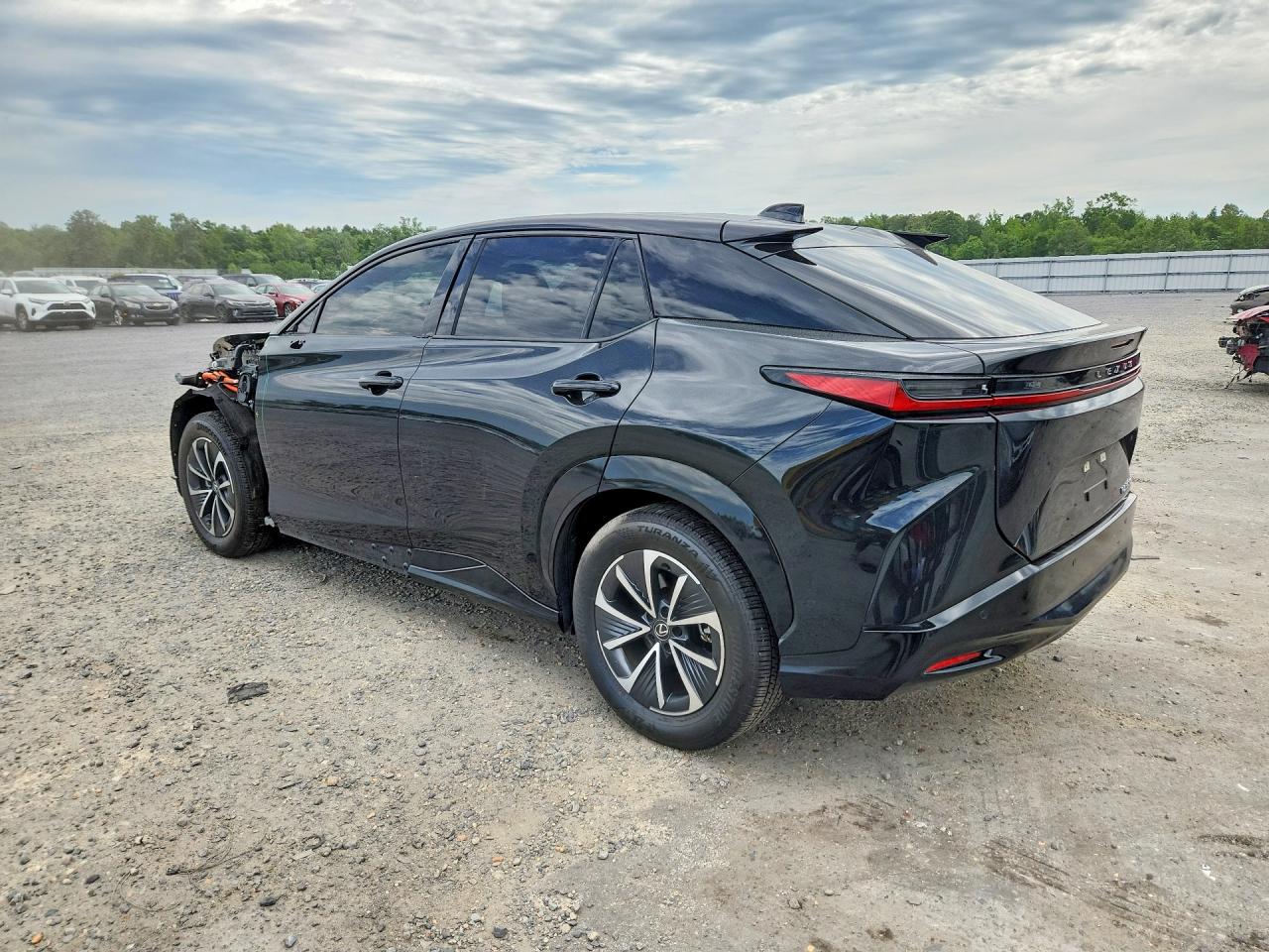 2024 LEXUS RZ 300E — снимка 2