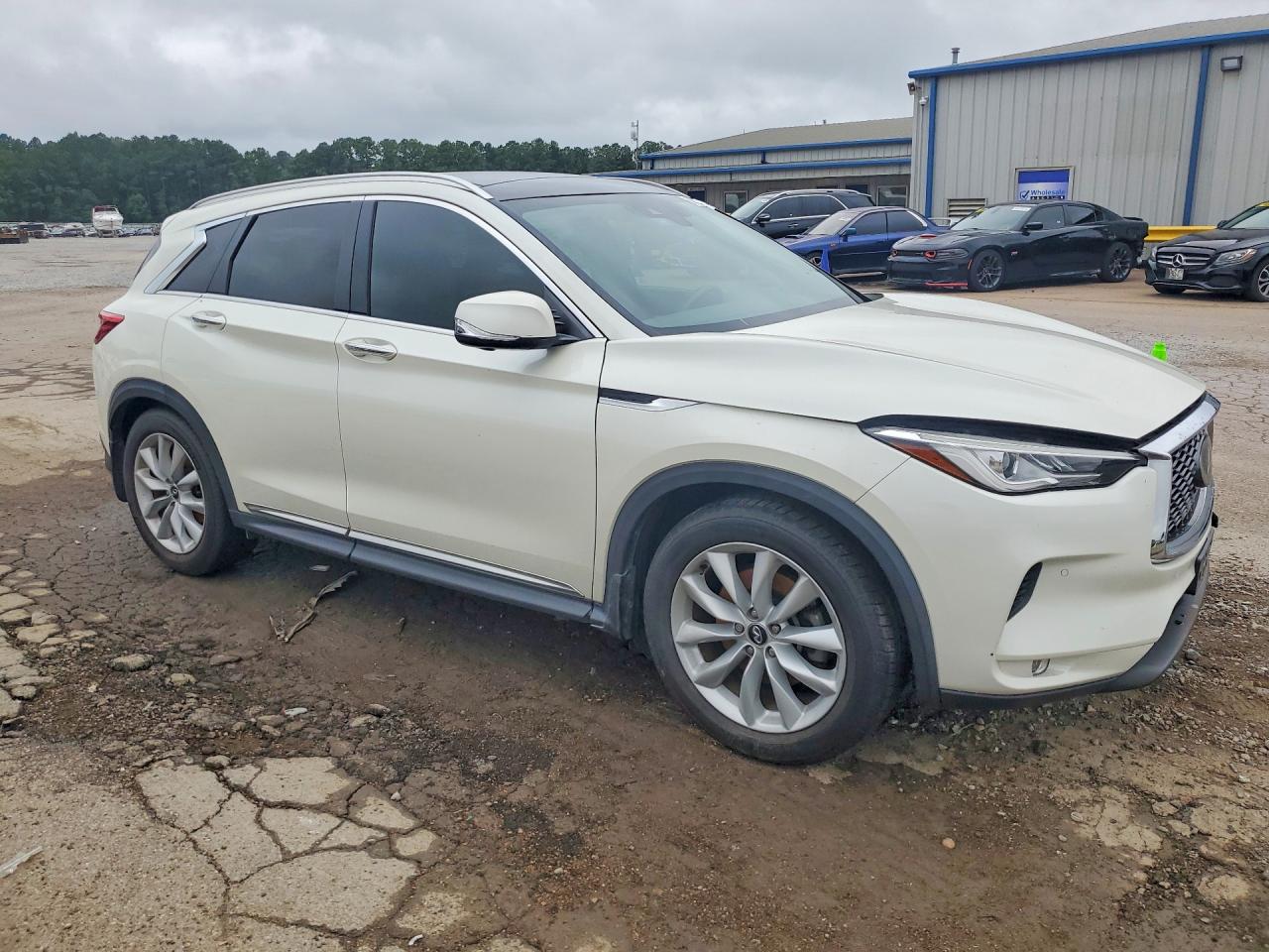2019 INFINITI QX50 ESSENTIAL — снимка 4